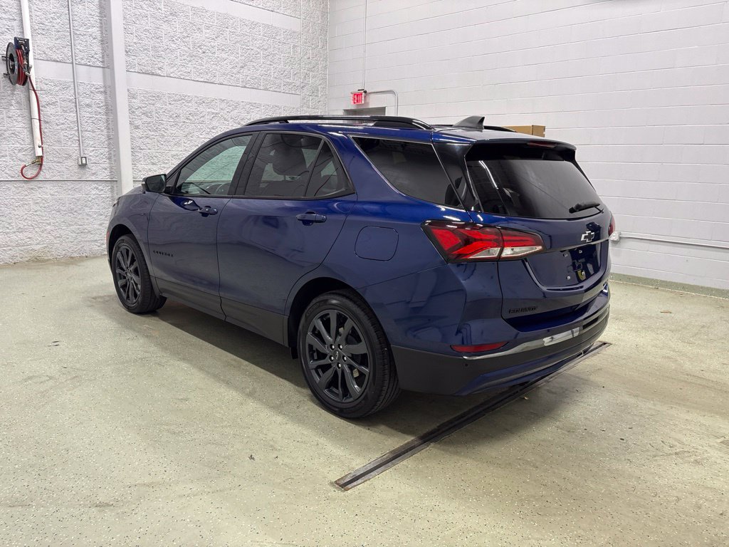 Used 2023 Chevrolet Equinox RS AWD/4WD image 6