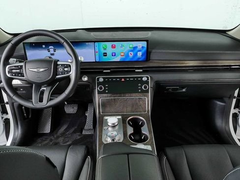 Used 2025 Genesis GV80 2.5T Prestige AWD/4WD image 19