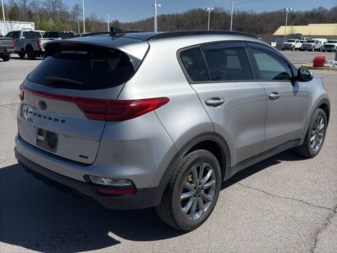 Used 2021 Kia Sportage S w/ S AWD Premium Package image 23