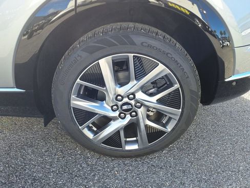 New 2026 Cadillac Optiq Luxury 1 w/ LPO, Floor Liner Package RWD image 23