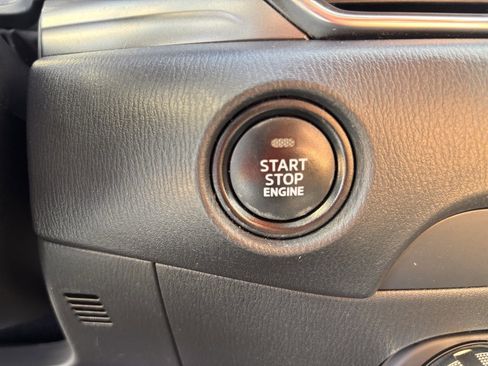 Used 2018 MAZDA CX-5 Sport image 7