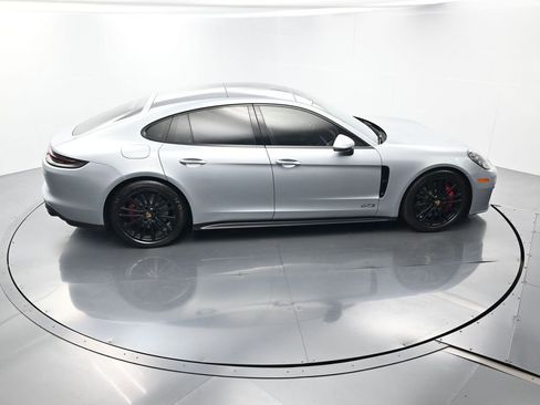 Used 2020 Porsche Panamera GTS image 29