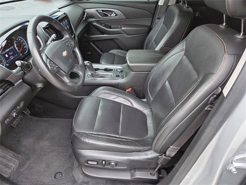 Certified 2020 Chevrolet Traverse Premier w/ Redline Edition image 10