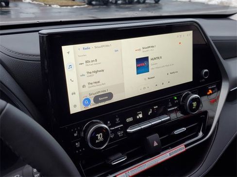 New 2026 Toyota Highlander Platinum image 28