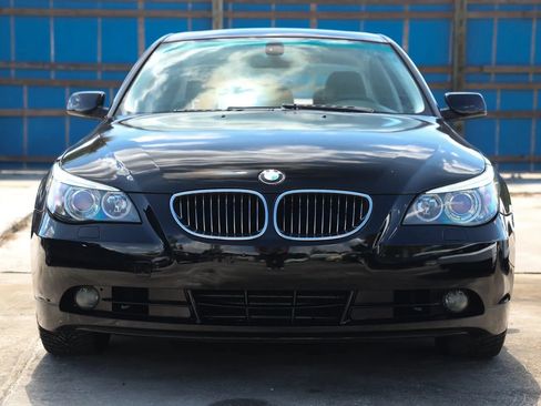 Used 2007 BMW 525i Sedan RWD image 9