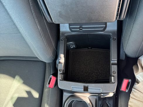 Used 2021 Jeep Wrangler Unlimited Sport S image 44