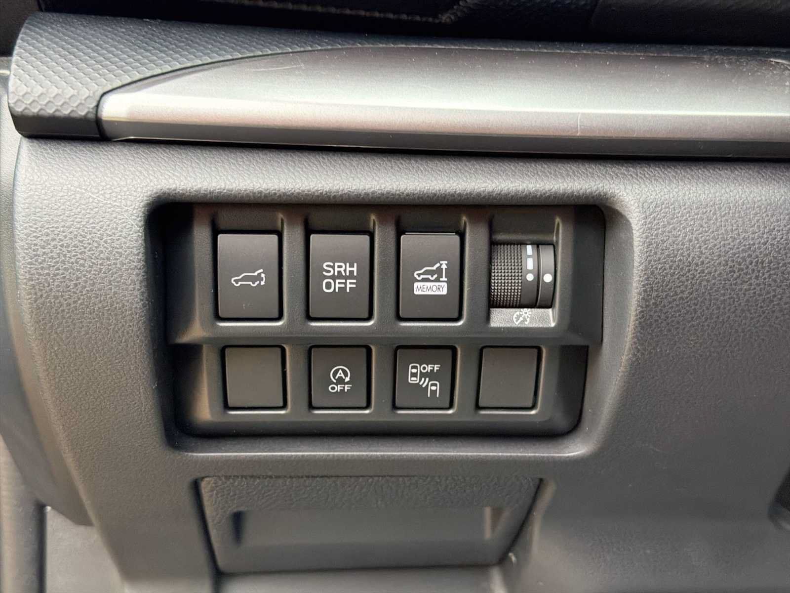 Used 2024 Subaru Forester Premium AWD/4WD image 31