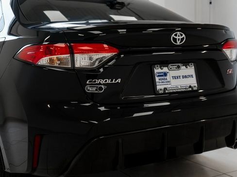Used 2023 Toyota Corolla SE image 9