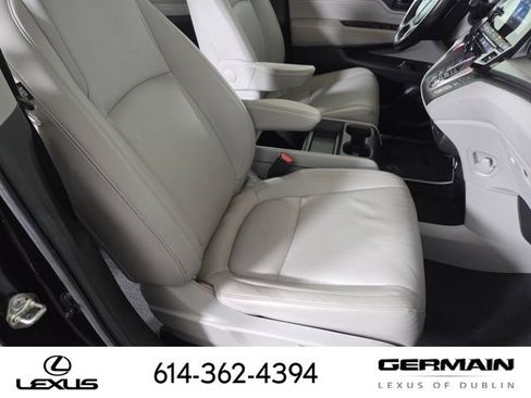 Used 2018 Honda Odyssey Touring image 27