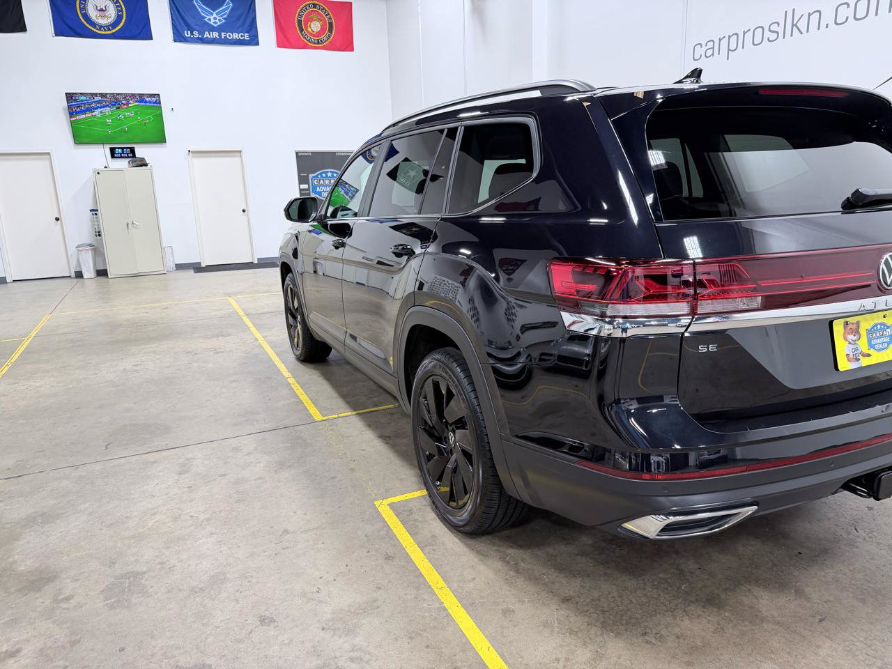 Used 2024 Volkswagen Atlas SE w/ Black Wheel Package AWD/4WD image 20