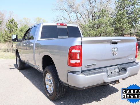 Used 2024 RAM 2500 Laramie AWD/4WD image 9