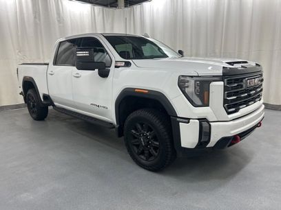 Used 2024 GMC Sierra 2500 AT4