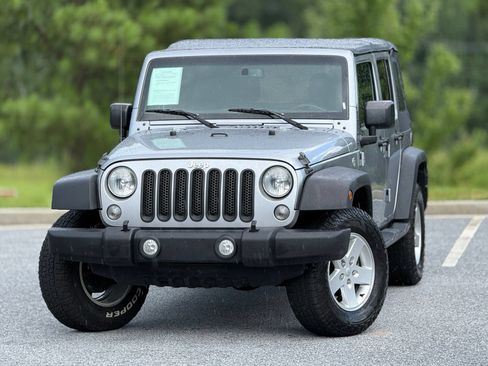 Used 2016 Jeep Wrangler Unlimited Sport w/ Quick Order Package 24S AWD/4WD image 2