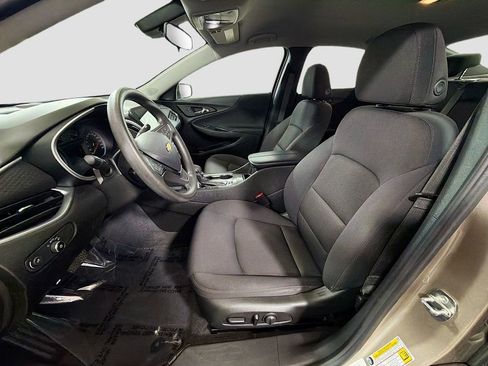 Used 2023 Chevrolet Malibu LT image 19