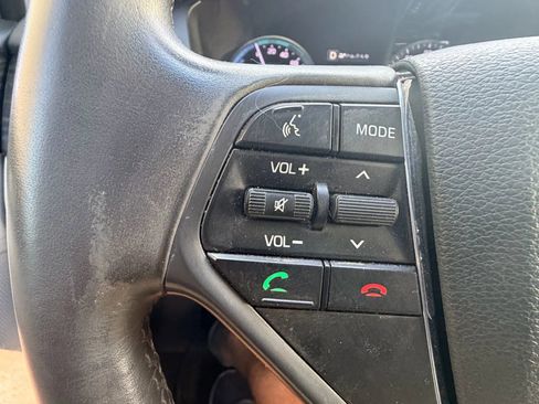 Used 2017 Hyundai Sonata Limited w/ Ultimate Package 02 image 16