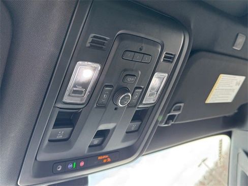 Used 2022 Chevrolet Tahoe LT w/ LT Signature Plus Package image 21