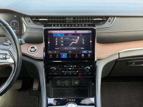 Certified 2021 Jeep Grand Cherokee L Summit w/ Advanced Protech Group IV AWD/4WD image 14