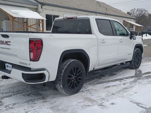Used 2025 GMC Sierra 1500 Elevation image 7