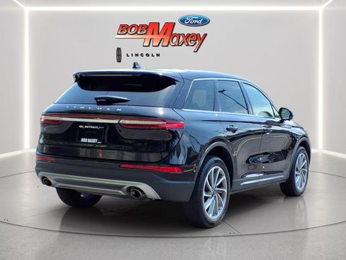 Used 2024 Lincoln Corsair FWD w/ Equipment Group 101A image 4