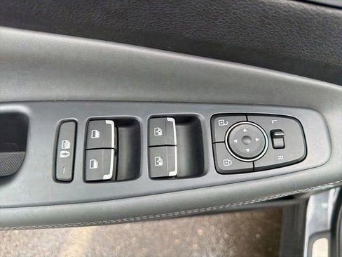 Used 2021 Hyundai Santa Fe SEL w/ Convenience + Premium Package image 17