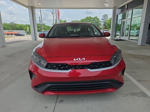 Used 2023 Kia Forte LXS FWD image 7