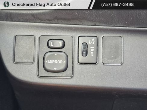 Used 2015 Toyota Prius C Four FWD image 14