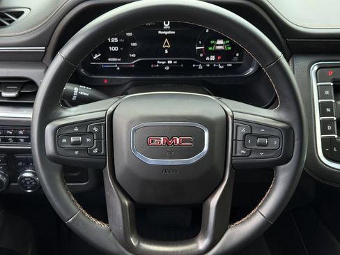 Used 2023 GMC Yukon XL AT4 w/ AT4 Premium Package AWD/4WD image 13