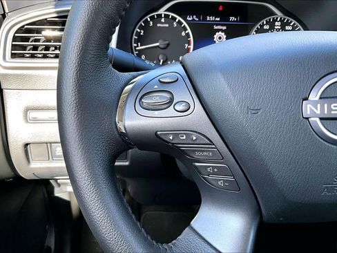 Used 2024 Nissan Murano SV w/ SV Midnight Edition Package FWD image 40