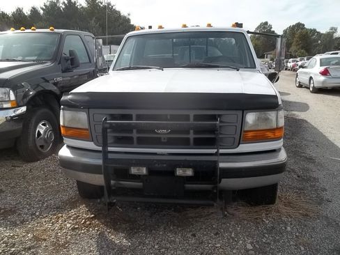 Used 1997 Ford F350 2WD Regular Cab image 2