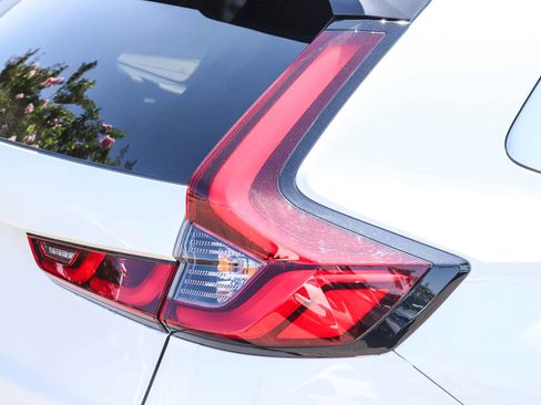 Certified 2024 Honda CR-V Sport-L image 9