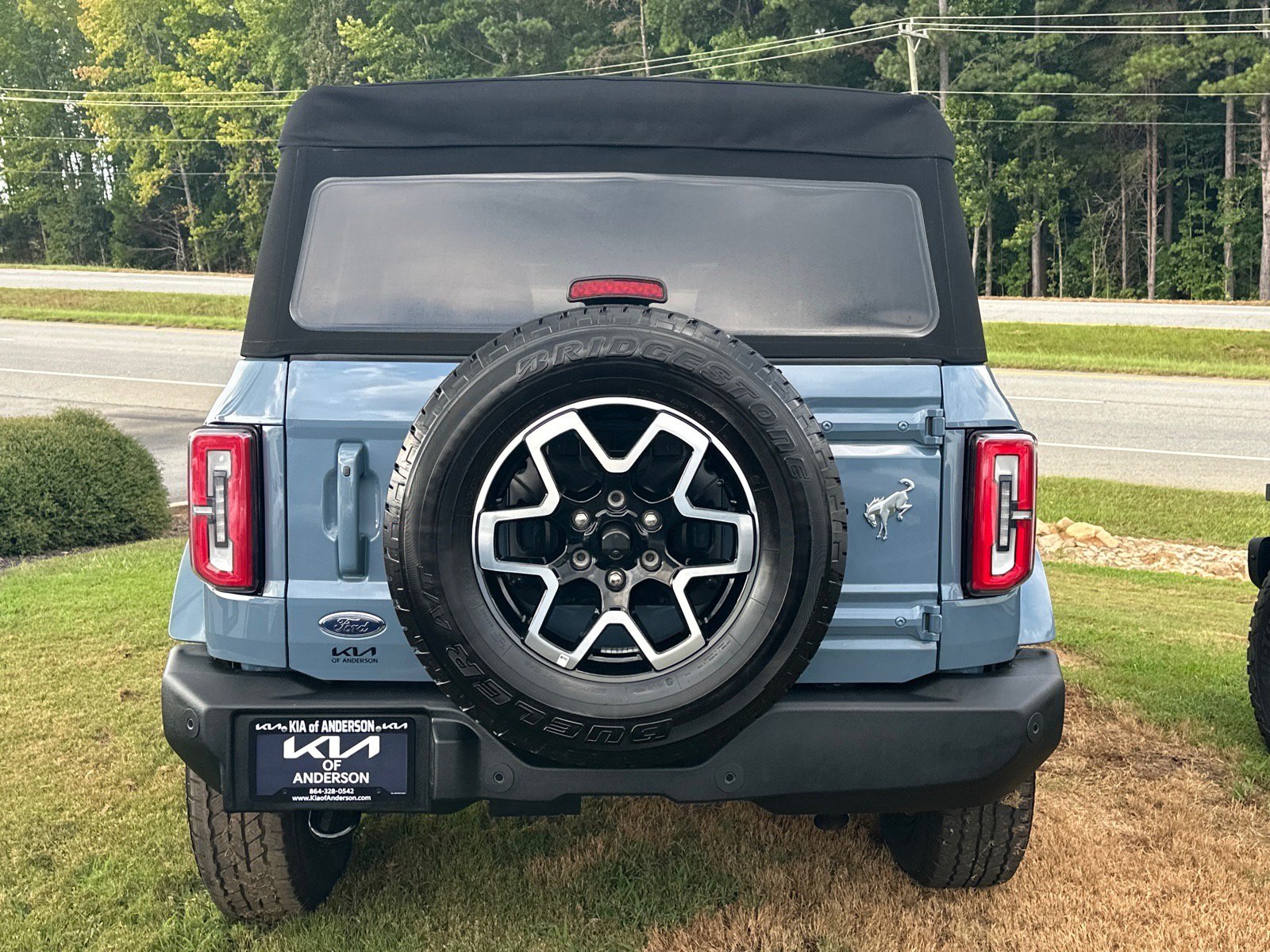 Used 2025 Ford Bronco Outer Banks AWD/4WD image 4