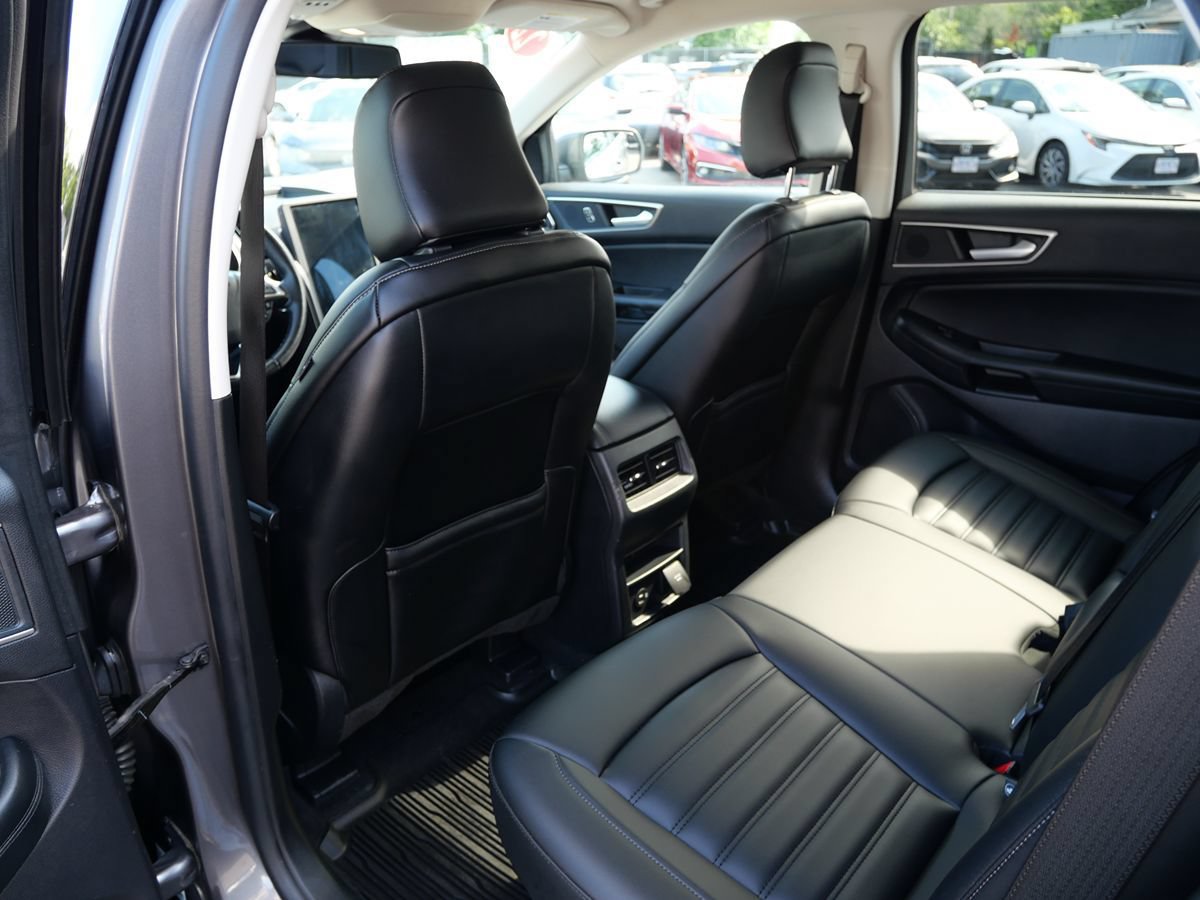 Used 2022 Ford Edge SEL w/ Convenience Package AWD/4WD image 23