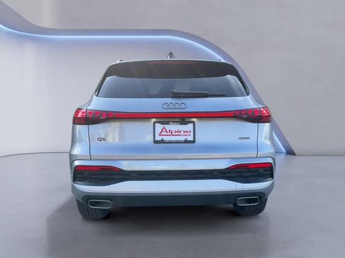 Used 2025 Audi Q5 Premium AWD/4WD image 4
