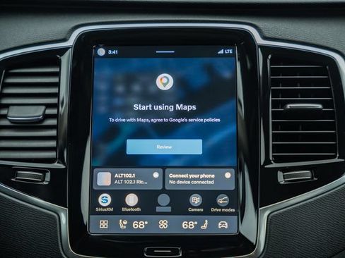 Certified 2023 Volvo XC90 T8 Plus w/ Protection Package Premier AWD/4WD image 22