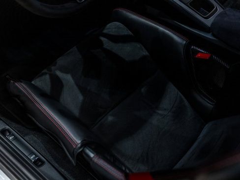 Used 2016 Porsche Cayman GT4 image 26