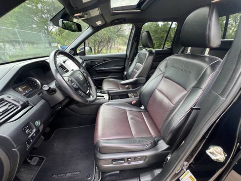 Used 2017 Honda Ridgeline Black Edition image 29