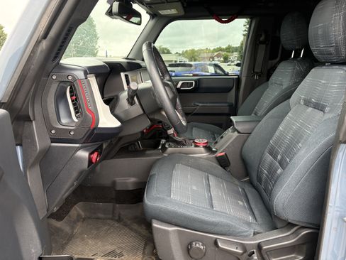 Used 2023 Ford Bronco Heritage Edition AWD/4WD image 5
