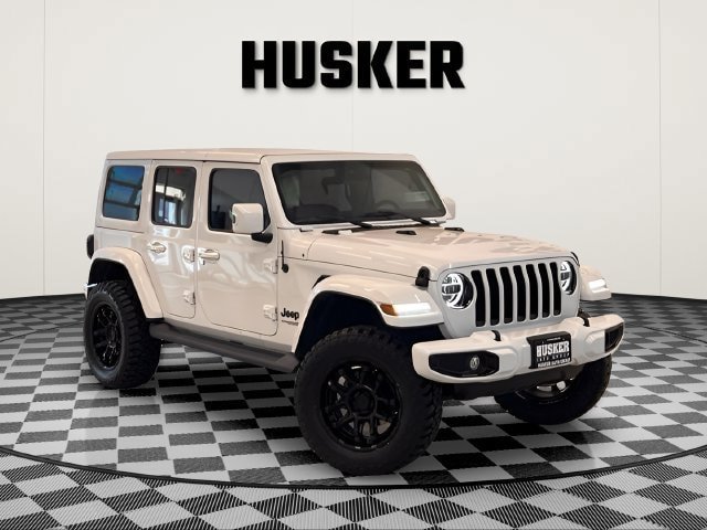 Used 2021 Jeep Wrangler Unlimited Sahara AWD/4WD image 1