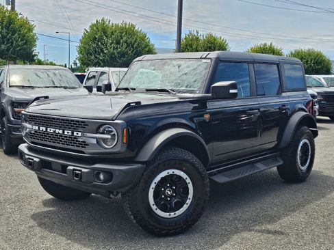 New 2025 Ford Bronco Badlands AWD/4WD image 1