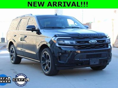 Used 2023 Ford Expedition Limited