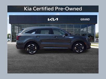 Certified 2025 Kia Sorento EX w/ EX Panoramic Sunroof Package