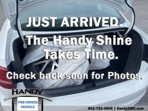 Used 2017 Volkswagen Jetta SE image 7