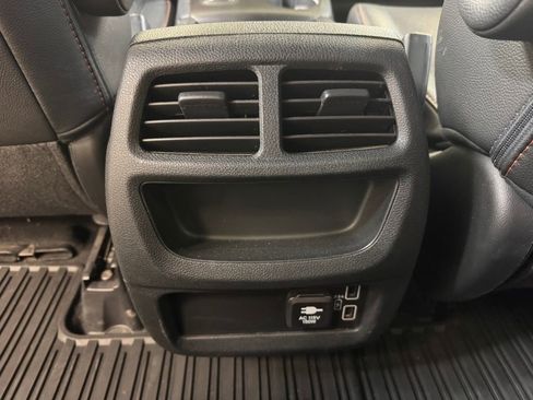 Used 2022 Honda Passport TrailSport image 17