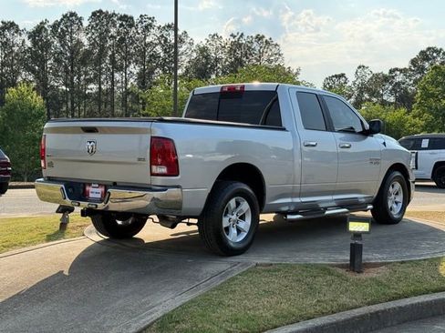 Used 2018 RAM 1500 Classic SLT RWD image 7
