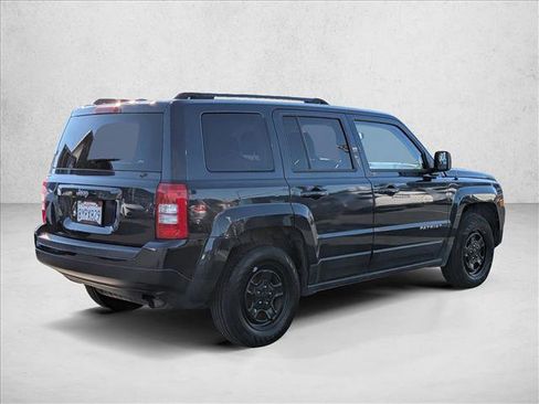 Used 2016 Jeep Patriot Sport w/ Power Value Group image 5