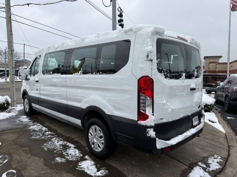 Used 2021 Ford Transit 350 XLT image 3
