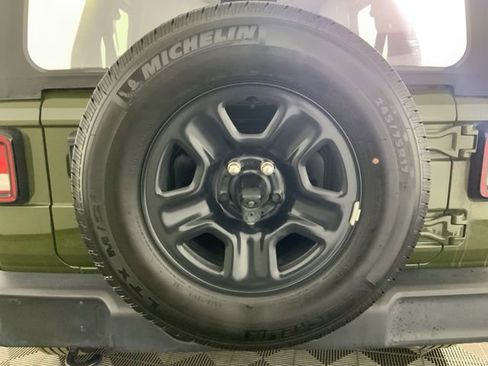 Used 2021 Jeep Wrangler Unlimited Sport image 15