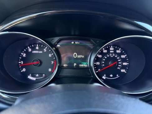 Used 2019 Kia Sedona EX w/ EX Premium Package FWD image 52