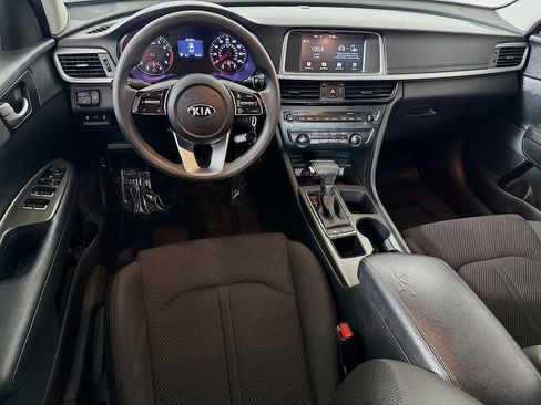 Used 2019 Kia Optima LX image 17