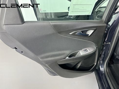 Used 2023 Chevrolet Malibu LT FWD image 30